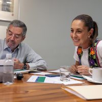 Ante nueva turbulencia financiera, Sheinbaum difunde charlas con Banco Mundial, FMI y OCDE