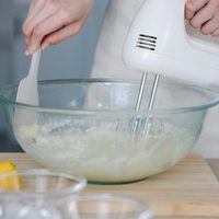 Prepará galletitas de limón sin manteca ni azúcar y sorprendete con lo ricas que quedan