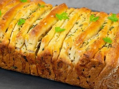 Pan libro con especias: una receta fácil, tentadora y muy económica que te va a sorprender