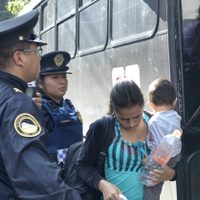 Política migratoria de AMLO es más agresiva que la de Peña y complace a EU: defensores