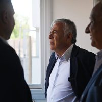 Cornejo reveló su plan para revertir la caída del petróleo y el vino
