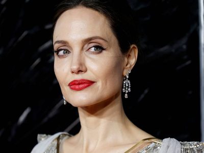 ¡Tristeza absoluta! Angelina Jolie con una desgarradora historia impacta a sus fans
