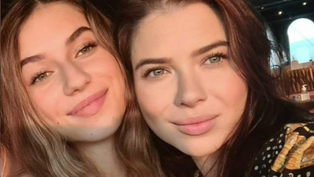 Nina Rios y su mamá Fernanda Rocha