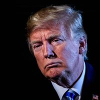 Donald Trump anuncia una demanda colectiva contra Facebook, Twitter y Google