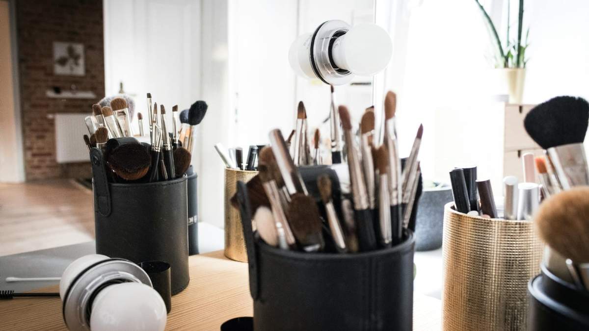 Si querés una mirada fresca y luminosa, hay que saber dónde y cómo aplicar los productos. Seguí estos consejos. Fuente: (Instagram)
