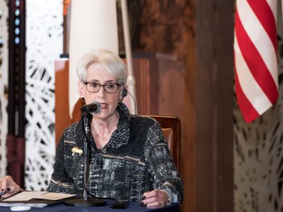 Subsecretaria de estado de EU prepara en México reunión de líderes de América del Norte