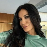 Viernes Santo de solcito: Silvina Escudero marca tendencia con esta microbikini