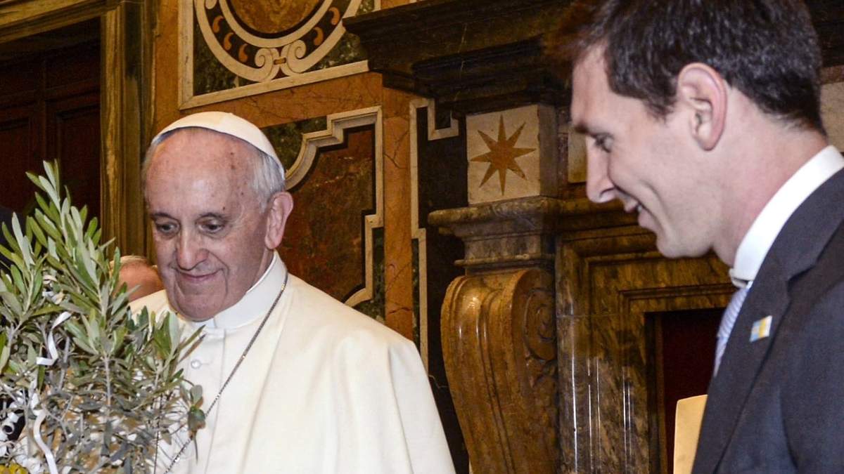Messi despide al papa Francisco: "Gracias por hacer del mundo un lugar mejor"