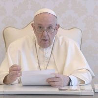 El Papa sobre la eutanasia: "No podemos pedir a los sanitarios que maten a sus pacientes"