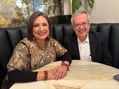 Xóchitl Gálvez incorpora a Carlos Urzúa; fue titular de Hacienda con AMLO