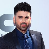 ¡No puede ser! Jomari Goyso y su peculiar accesorio para protegerse del coronavirus