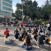 Sigue la toma en el rectorado de Universidad Nacional del Comahue