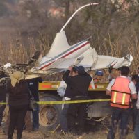 Retiran restos del helicóptero siniestrado en Puebla