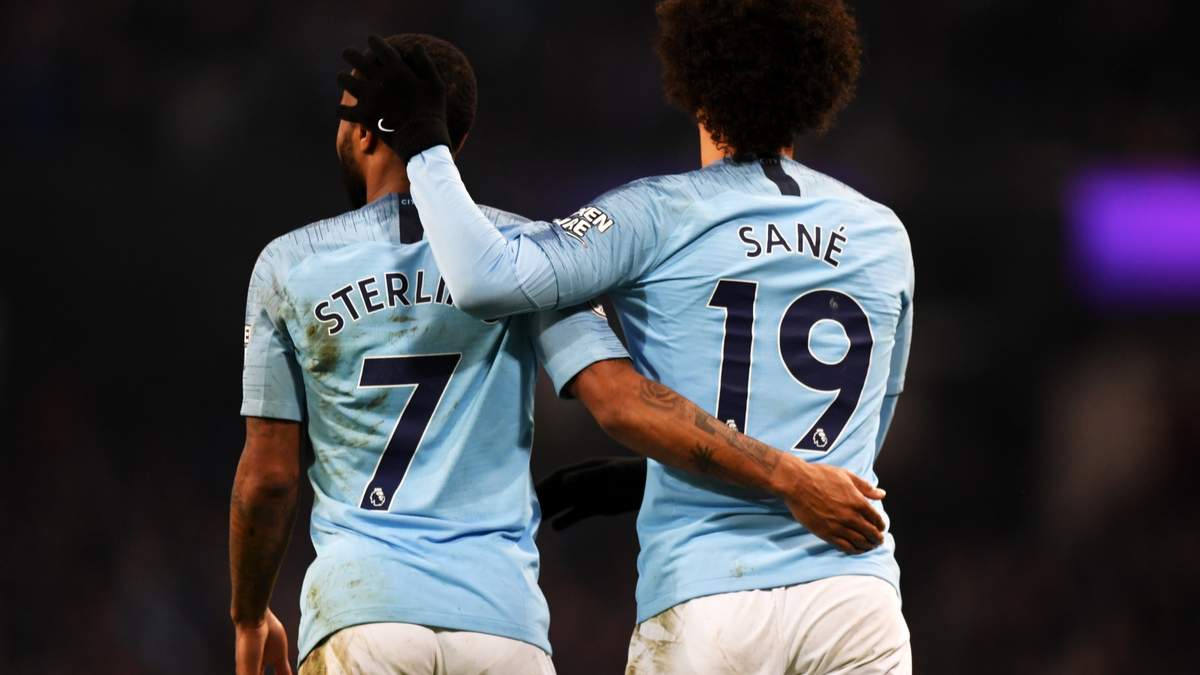 Sane junto a Sterling. Fuente (Instagram)