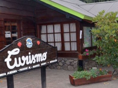 La Municipalidad de Villa la Angostura rechazó el reclamo de la empleada que fue cesanteada por cambiar dólares de forma clandestina