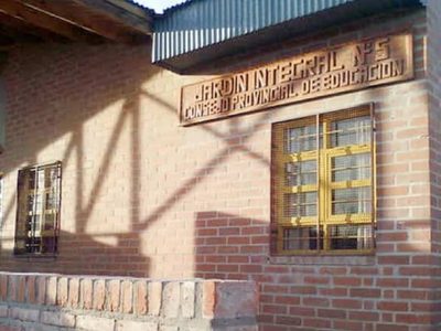 Cutral Co: una docente recibió un balazo en una mano al quedar en medio de un tiroteo
