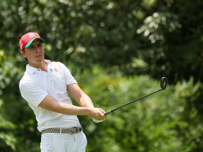 Carlos Ortiz sigue su avance en el golf olímpico