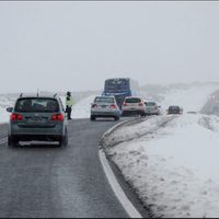 Emiten un alerta naranja por nevadas y otra de color amarillo por fuerte viento en Neuquén