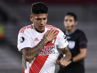 Jorge Carrascal y una salida inminente de River