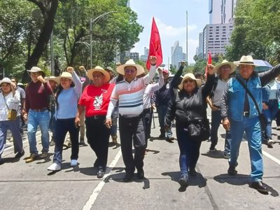 La CNTE amaga con huelga nacional para el 16 de mayo