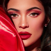 "¡No lo oculta más!" Kylie Jenner confirmó su maternidad con mucho dolor ¡Reveladora foto!