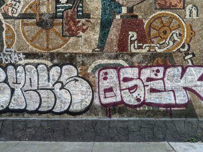 Tras vandalizacion al Centro SCOP, urgente conocer anteproyecto de monumento: colectivo