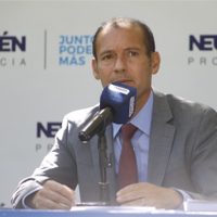 Omar Gutiérrez anunció un acuerdo para la transferencia de tierras a San Martín de los Andes