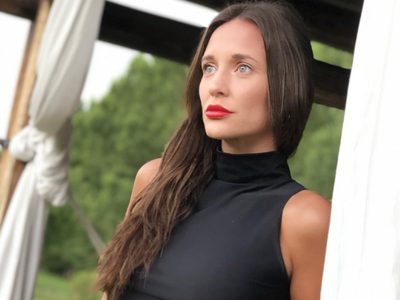 "Ponernos lo que queremos": Carolina Haldemann y su look para bancar a Romina Malaspina