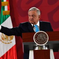 AMLO analiza enviar nueva propuesta para reducir recursos a partidos políticos