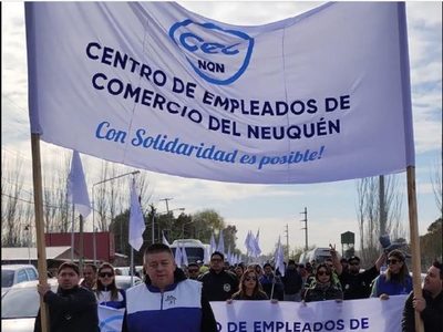 Aumento salarial bajo discusión: supermercados desconocen paritaria y el sindicato reclama su vigencia
