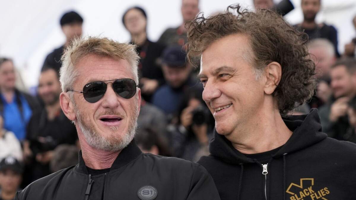 Sean Penn apoya la huelga de guionistas de EU