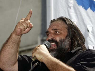 "Miserables”: Baradel salió a poner el hombro y los trolls lo destrozaron