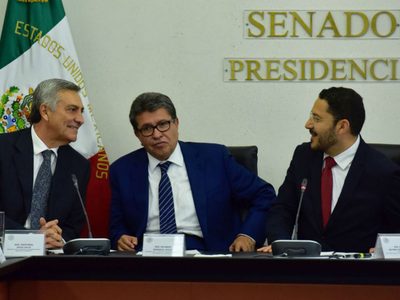 Monreal propone una 'sacudida completa” en el Poder Judicial