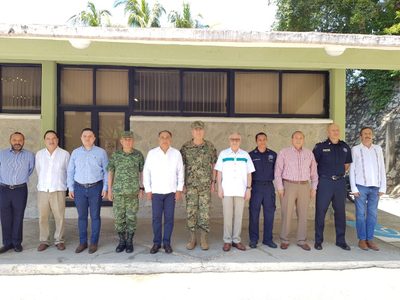 Astudillo se deslinda de la designación de exjefe policíaco de Acapulco