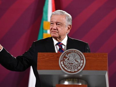 Responsables del incendio en Central de Abasto de Toluca ofrecieron un mdp para evitar captura: AMLO