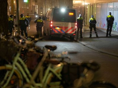 Países Bajos estará 25 días en confinamiento por avance del covid-19