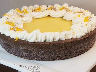 Tarta de naranja y chocolate, la combinación perfecta para la merienda y sin gastar de más