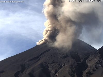 El Popocatépetl "despierta" con 3 explosiones; emiten recomendaciones