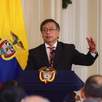 En Colombia exigen a Petro que reclame a Sheinbaum trato digno para migrantes