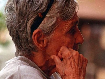 Estudio detecta que las células que interpretan un exceso de nutrientes aceleran el envejecimiento