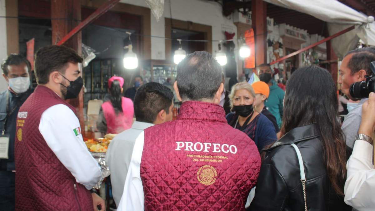 Operativo de la Profeco en el centro de Pátzcuaro