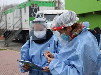 Coronavirus en Argentina: bajaron los contagios y los fallecimientos en todo el país