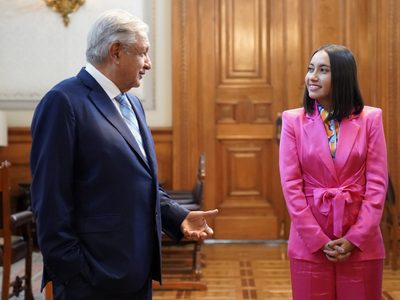 AMLO sostuvo encuentro con la astronauta Katya Echazarreta: es un "orgullo de México"