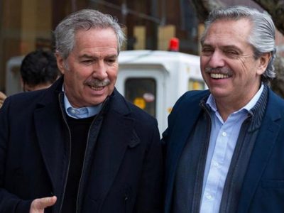 Primero los fuertes anuncios económicos, después su viaje a México: el camino de Alberto Fernández