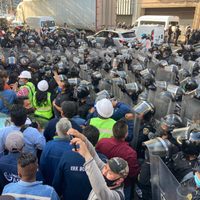 Vendedores de gas LP se enfrentan con policías en CDMX; bloquean 14 vialidades