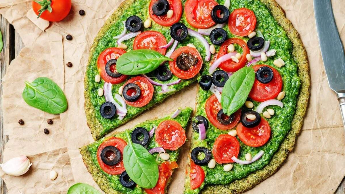 Pizza de espinaca. Fuente: (Instagram)