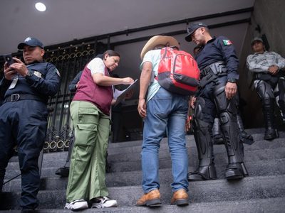 Segob, SEP e ISSSTE ofrecen mantener las “puertas abiertas” a la CNTE