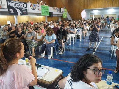 Las asambleas de ATEN aceptaron la propuesta del Gobierno y se encamina el acuerdo salarial