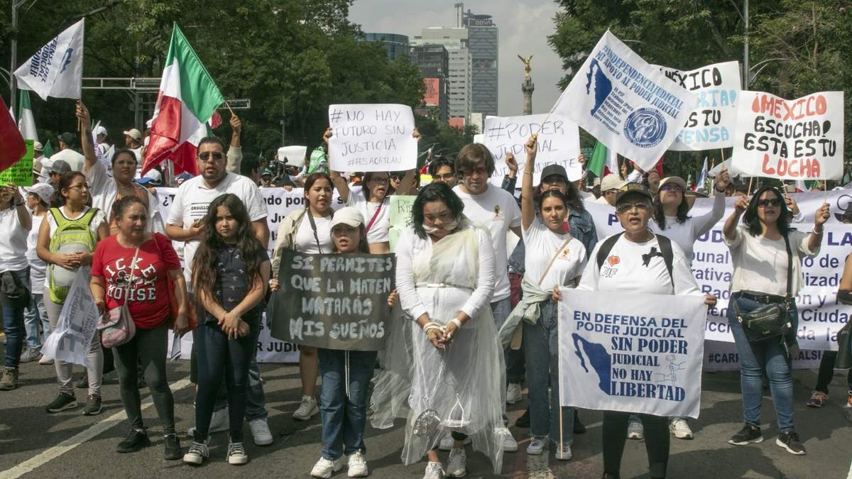 Marcha en defensa del Poder Judicial.