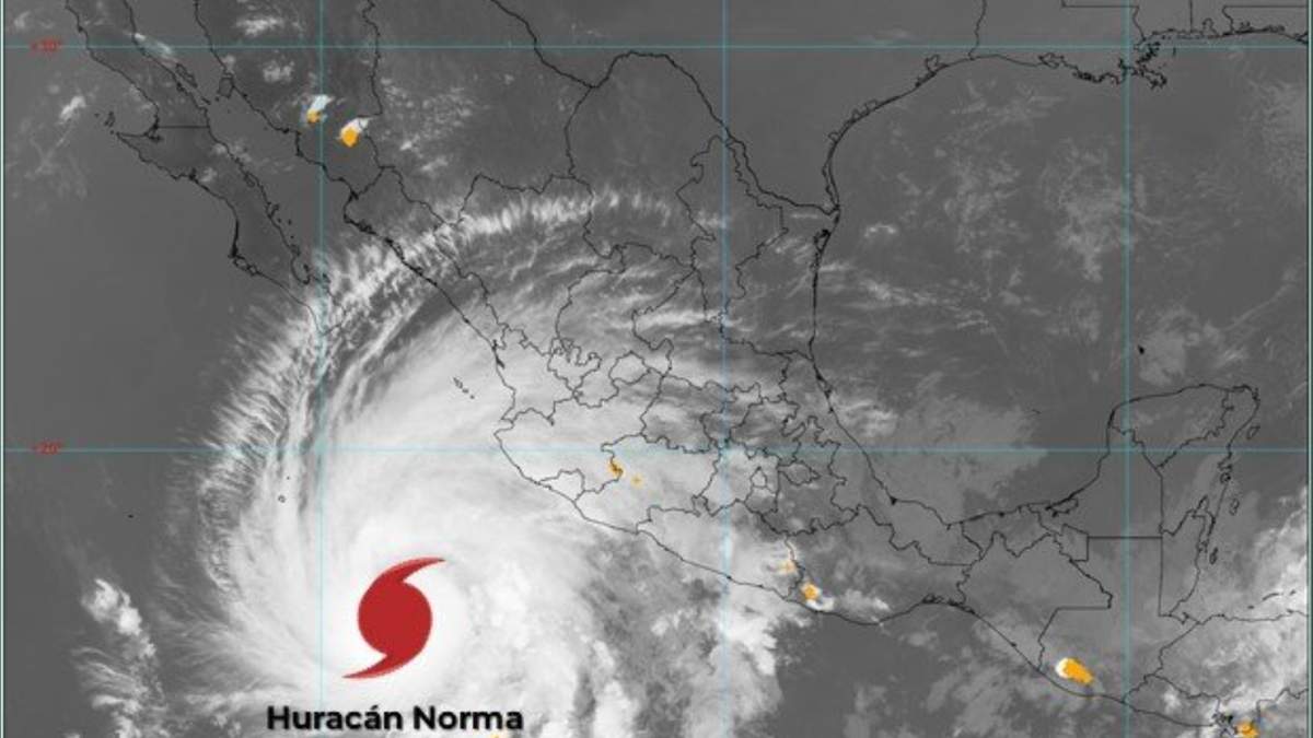 La tormenta Norma alcanzó fuerza de huracán el miércoles en aguas del Pacífico mexicano